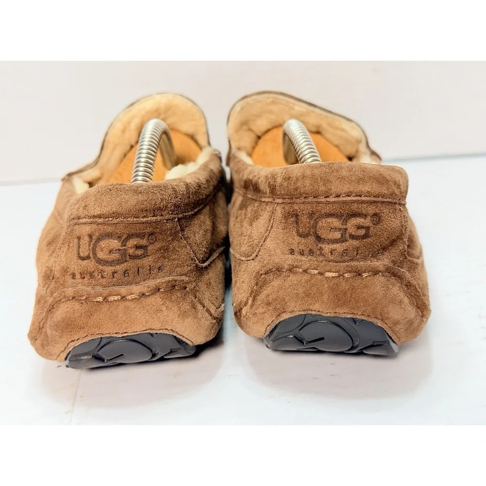 UGG‎ Ascot Chestnut Suede Sheepskin Slippers Men's 11 Loafer Moccasin 5775